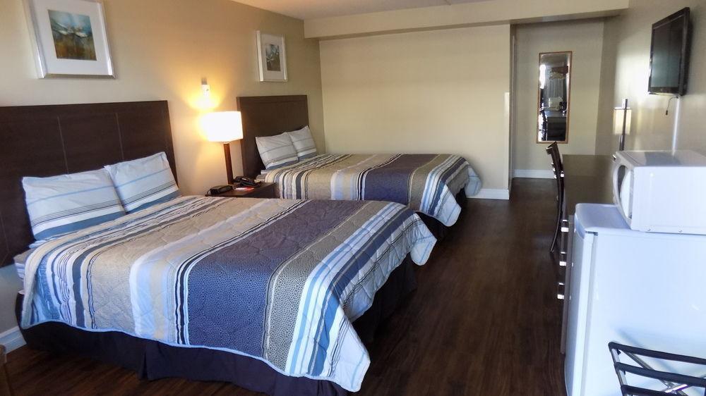 Econo Lodge Miramichi Exterior foto